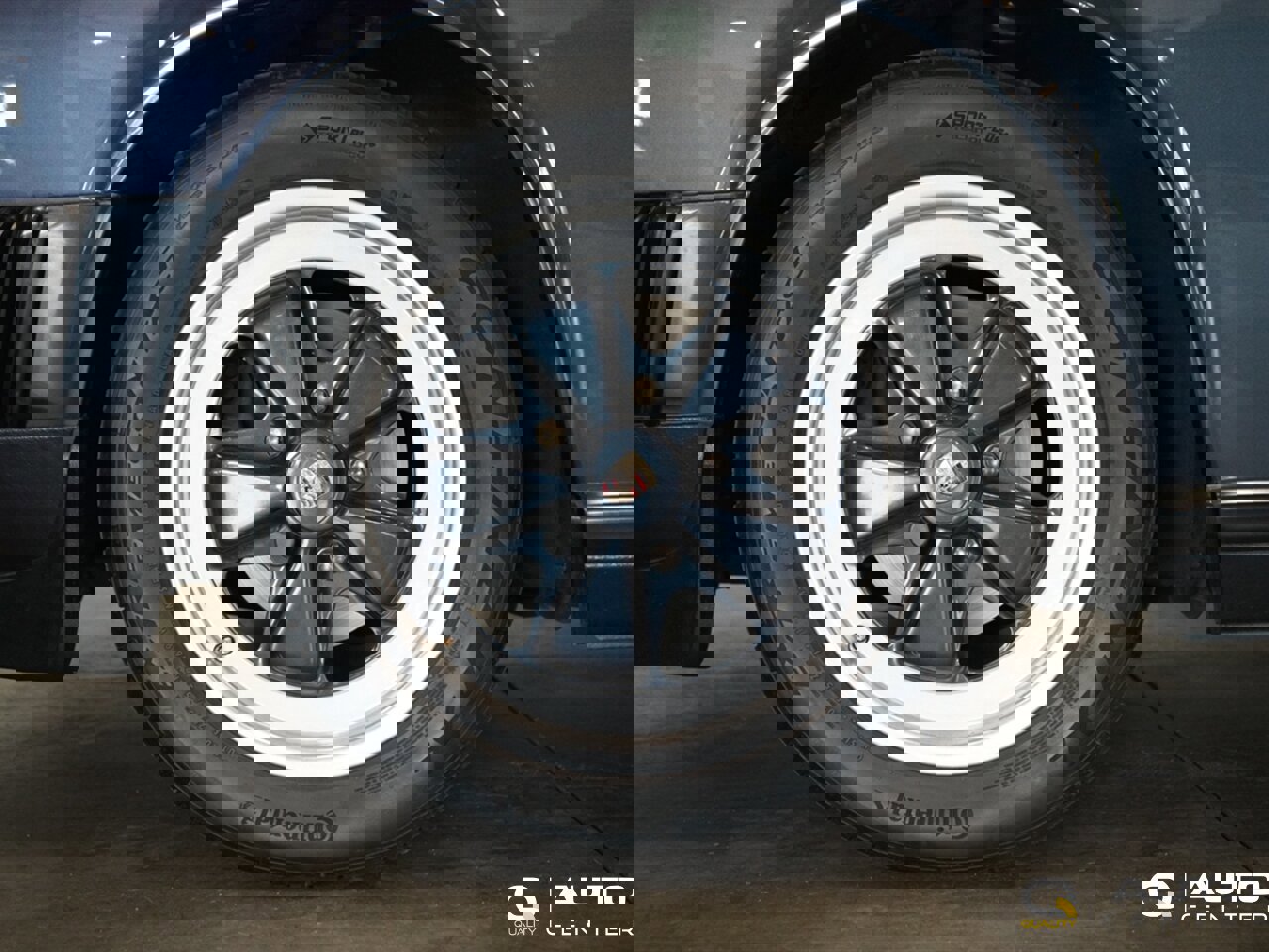 Used 1989 Porsche 911 Carrera image 9