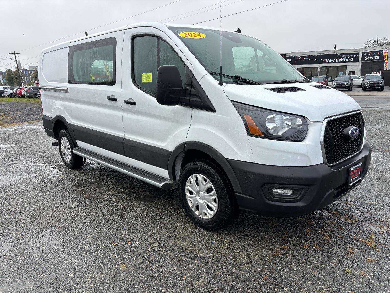 Used 2024 Ford Transit 250 Low Roof w/ Exterior Upgrade Package image 3