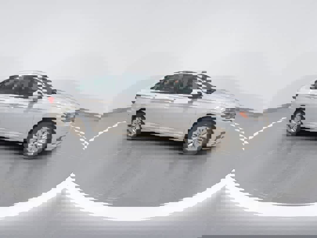 Used 2019 Volkswagen Jetta S w/ Driver Assistance Package image 9