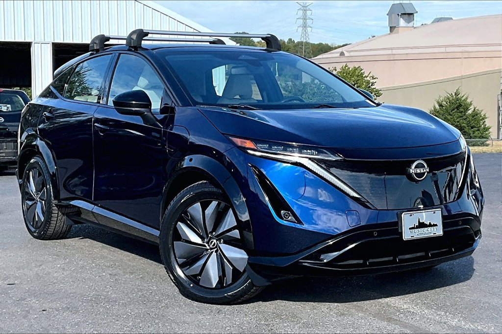 Used 2023 Nissan Ariya AWD image 36