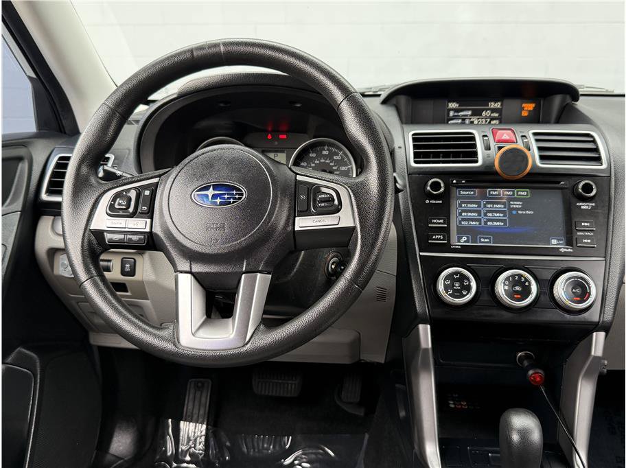 Used 2018 Subaru Forester 2.5i AWD/4WD image 20