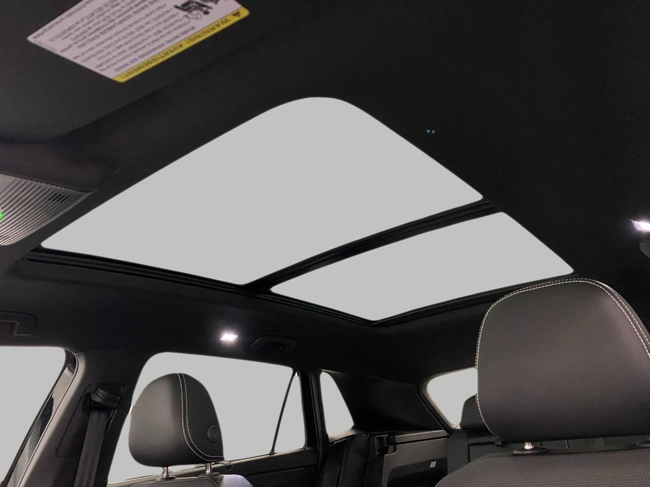 New 2026 Volkswagen Atlas Cross Sport SEL R-Line image 32