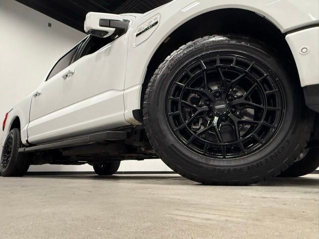 Used 2023 Ford F150 Lightning Platinum image 3