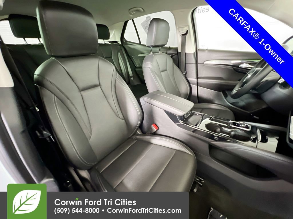 Used 2025 Buick Envision Preferred image 18