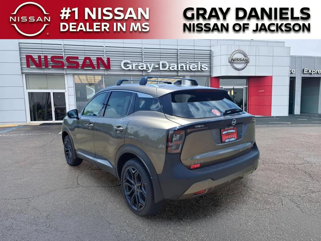 New 2026 Nissan Kicks SR AWD/4WD image 5