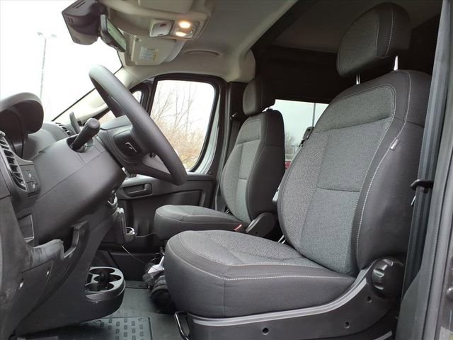 New 2025 RAM ProMaster 3500 w/ Crew Van Package image 10