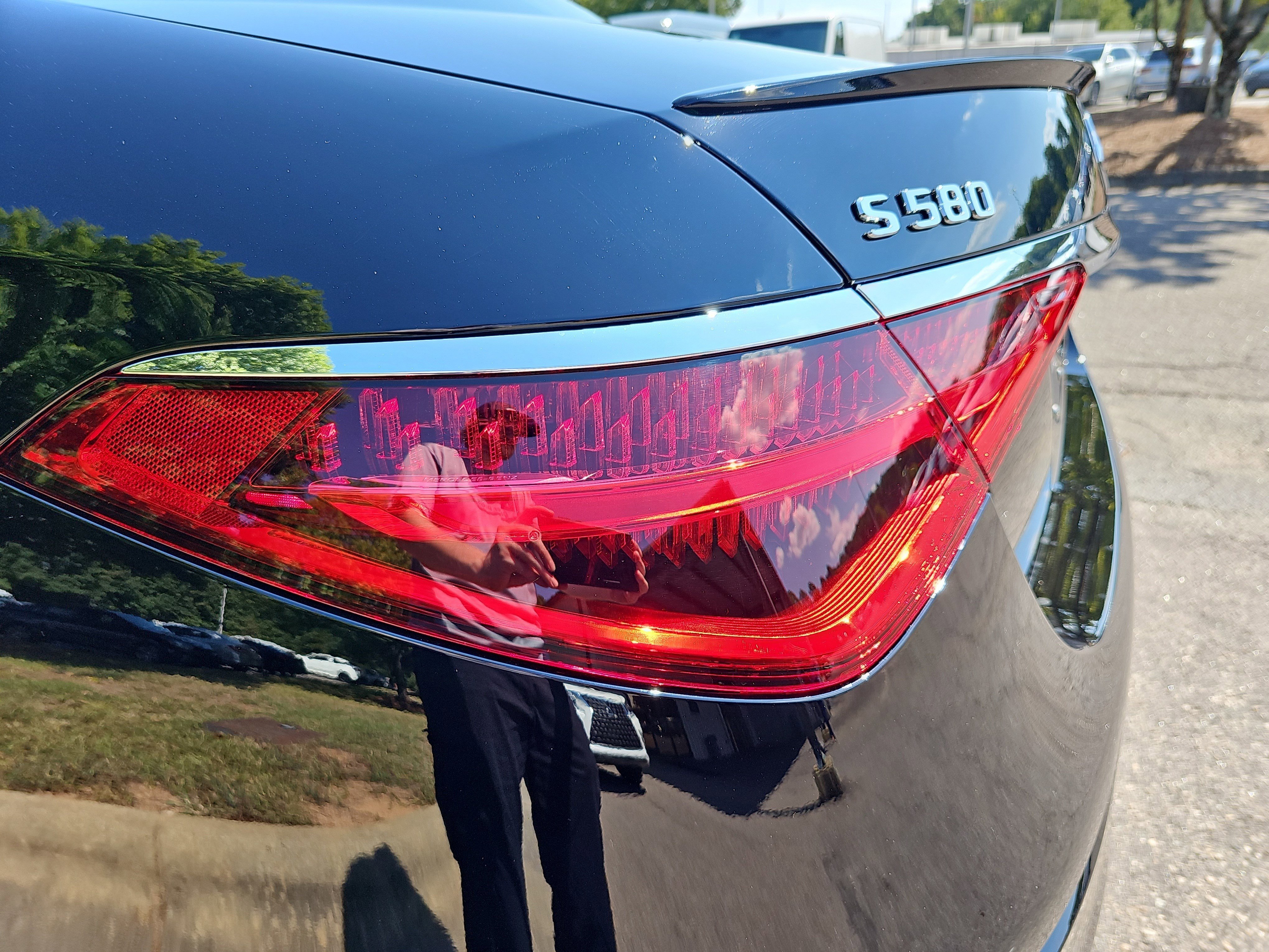 New 2026 Mercedes-Benz S 580 4MATIC Sedan image 36