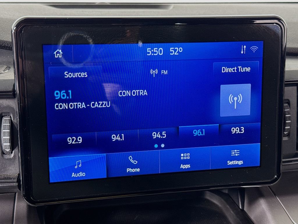 Used 2022 Ford Explorer XLT image 28