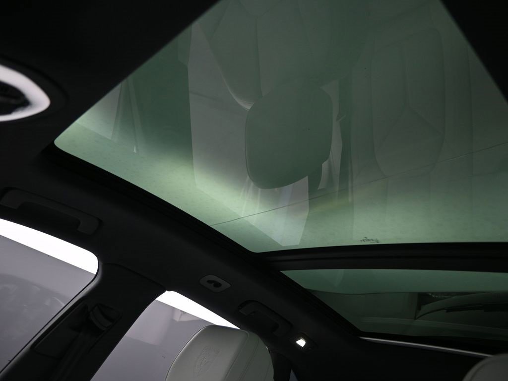 New 2025 Porsche Macan S image 27
