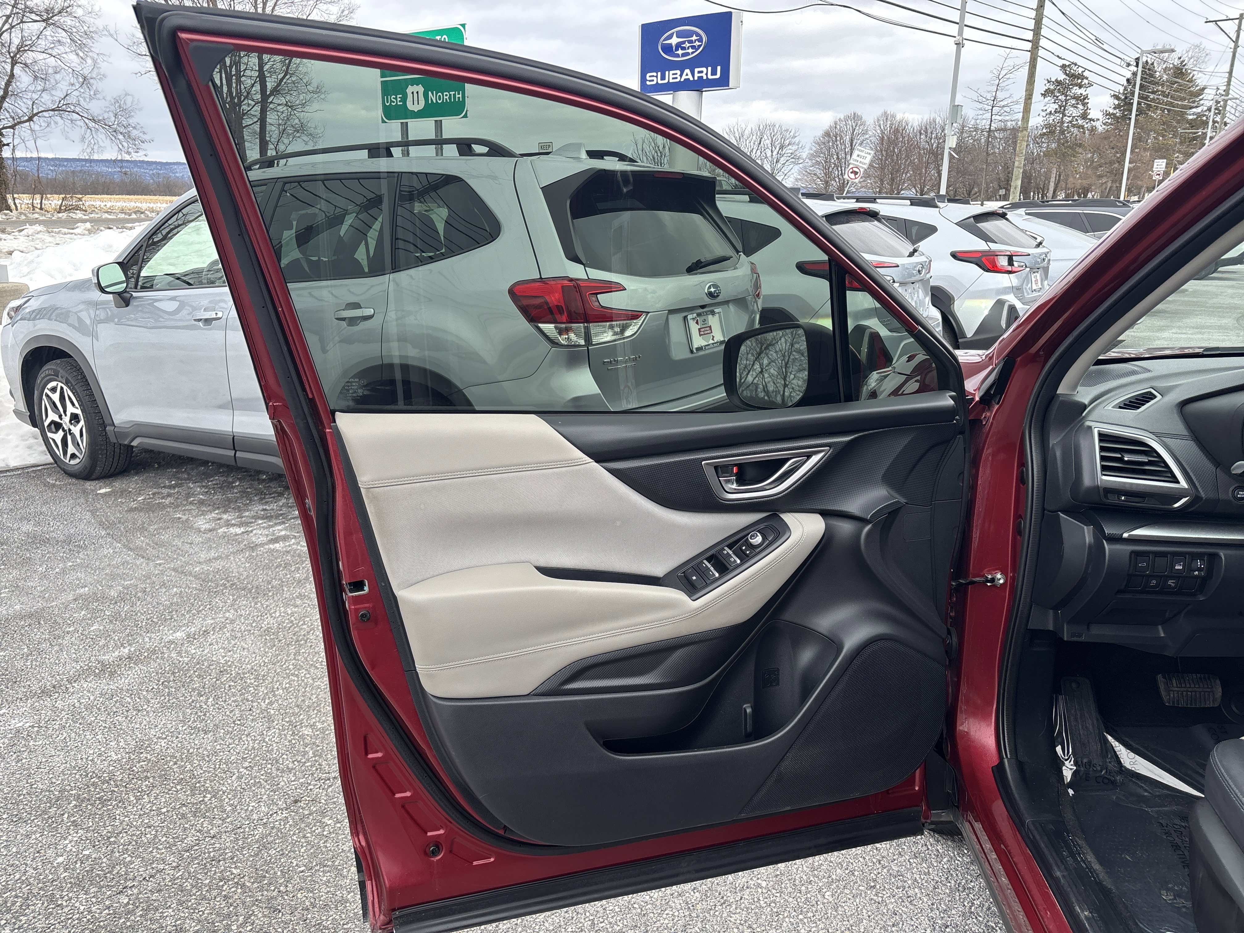 Used 2020 Subaru Forester Premium image 16