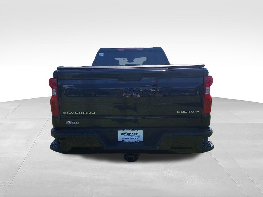 Used 2026 Chevrolet Silverado 1500 Custom AWD/4WD image 4