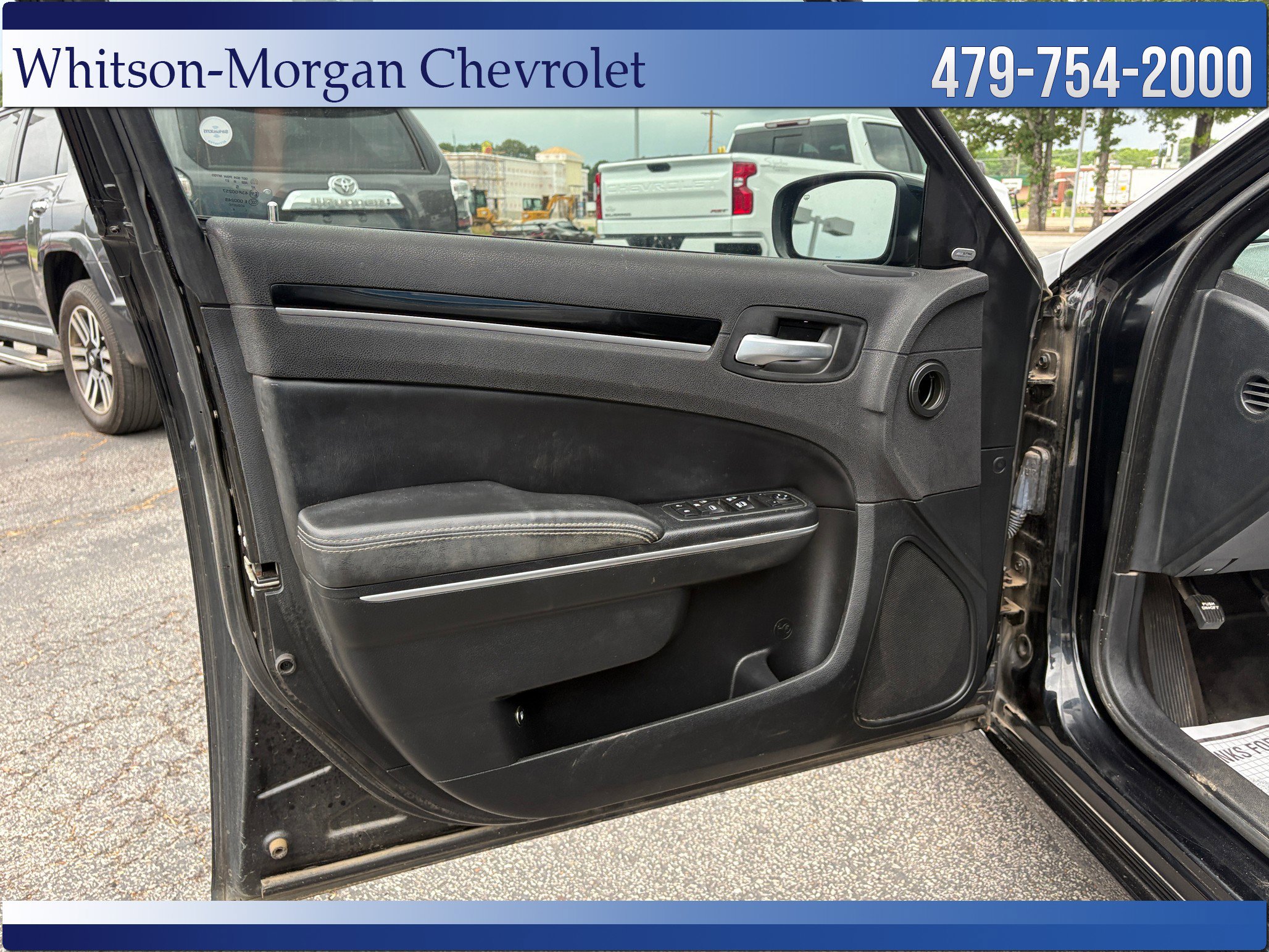 Used 2018 Chrysler 300 S RWD image 14