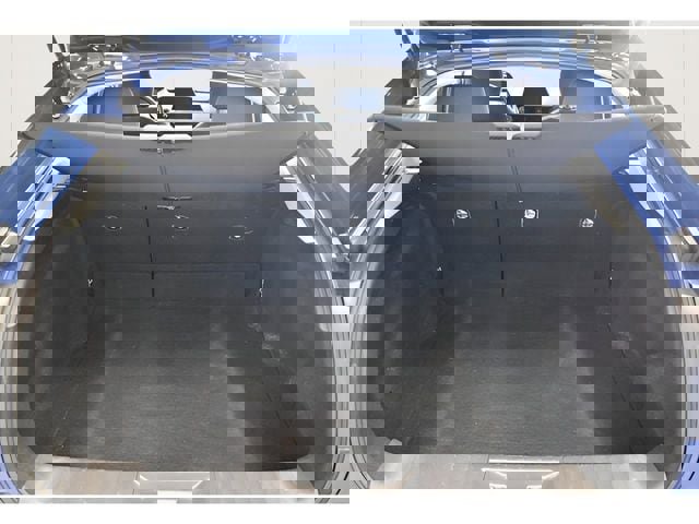 Used 2023 Toyota Prius LE image 18