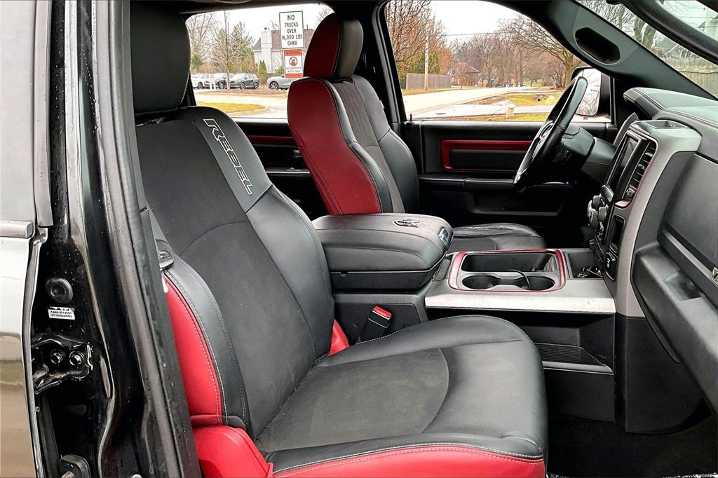 Used 2016 RAM 1500 Rebel w/ Luxury Group image 28