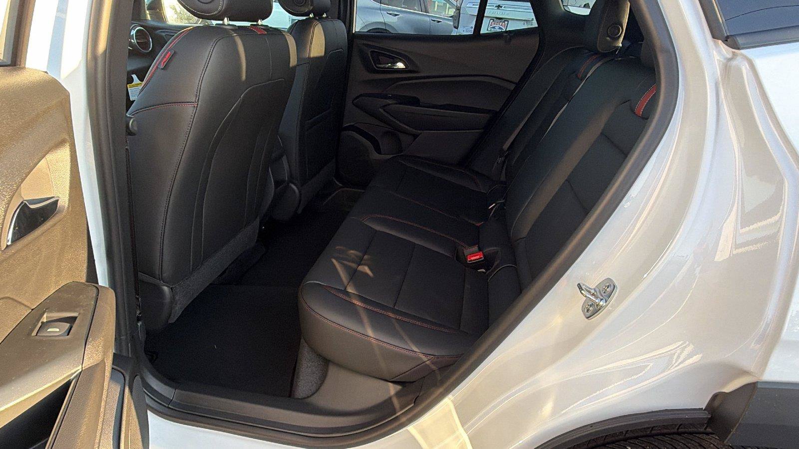 New 2026 Chevrolet Trax RS w/ Driver Confidence Package FWD image 18