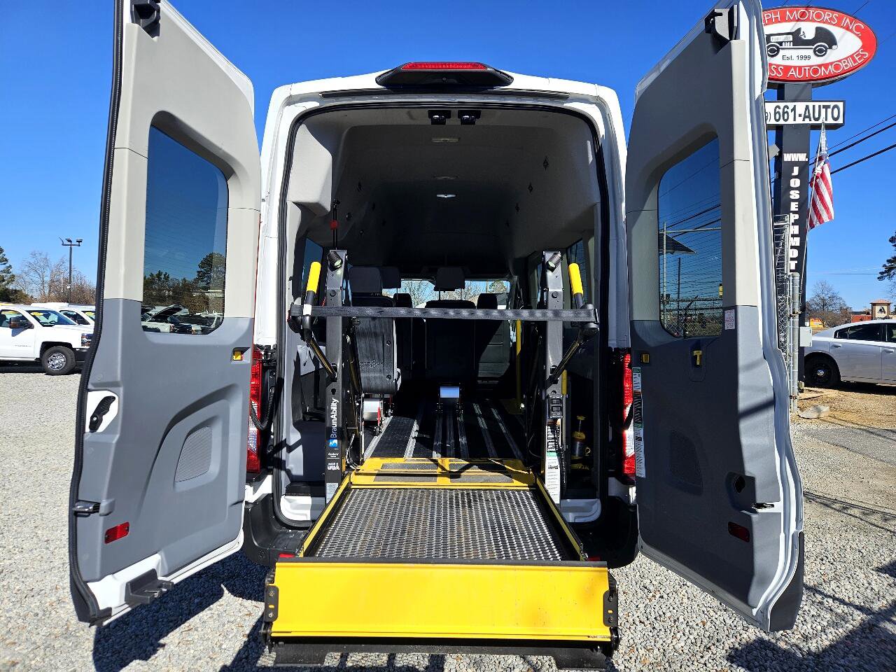 Used 2019 Ford Transit 350 XL image 19