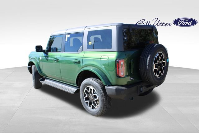 New 2025 Ford Bronco Outer Banks image 4