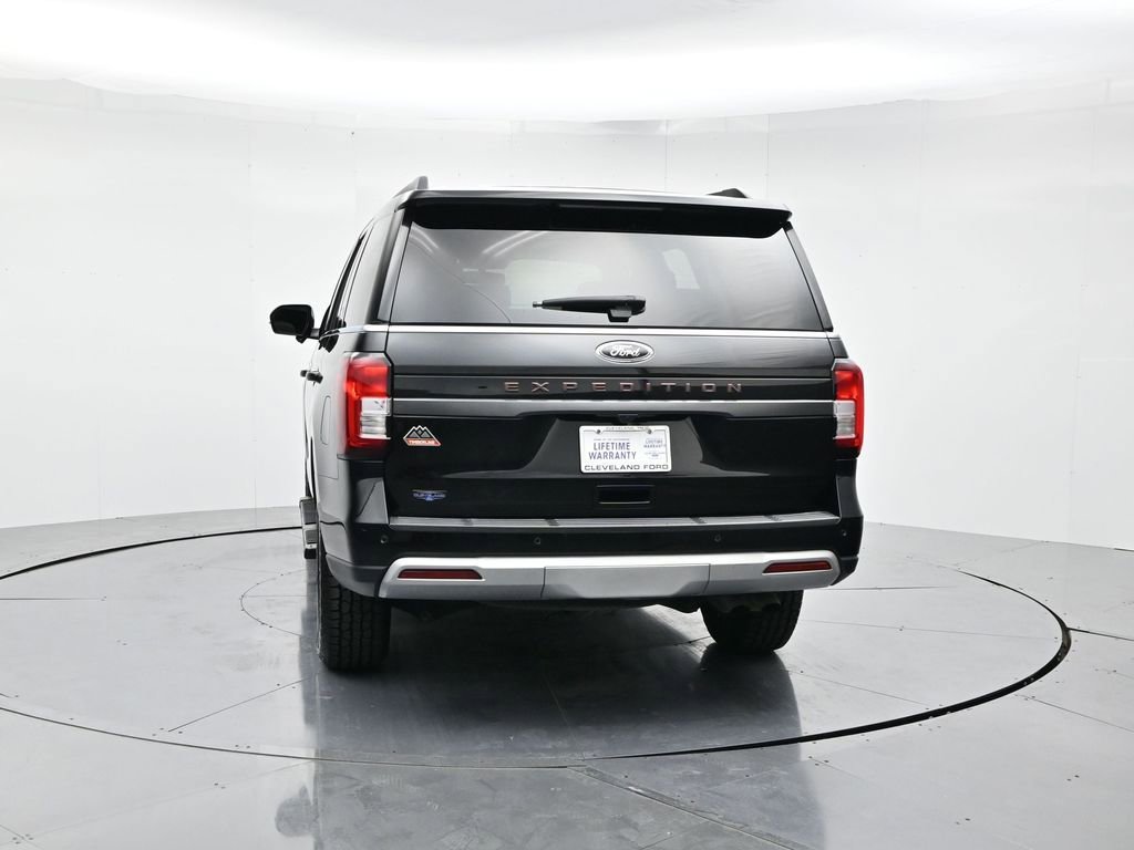 Used 2023 Ford Expedition Timberline image 8