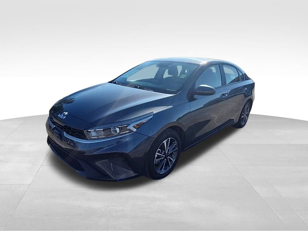 Used 2024 Kia Forte LXS image 15