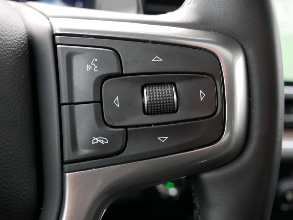 Used 2025 Chevrolet Silverado 1500 RST w/ Convenience Package II AWD/4WD image 32
