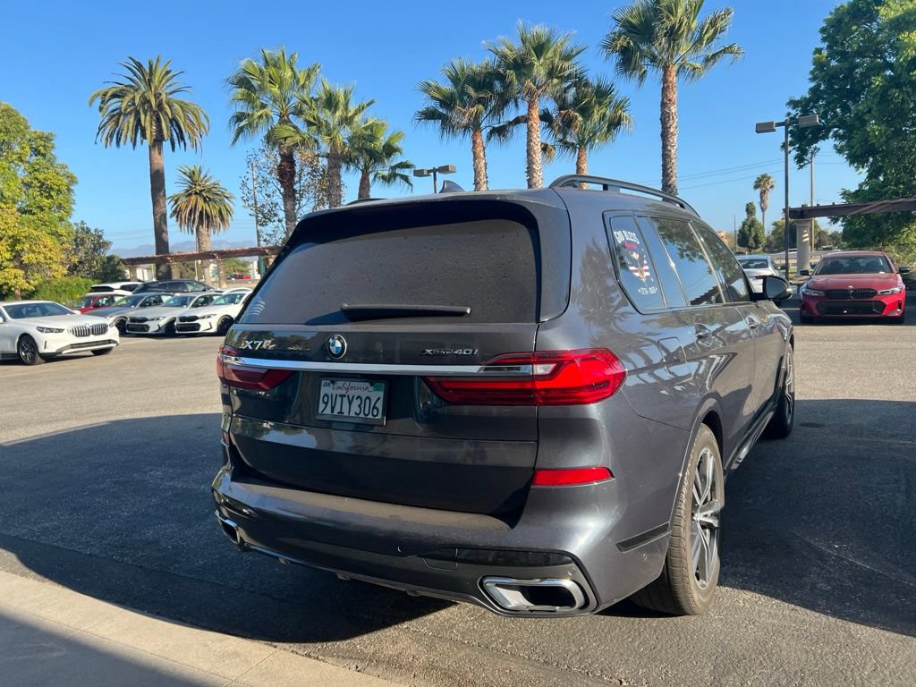 Used 2020 BMW X7 xDrive40i w/ M Sport Package AWD/4WD image 3