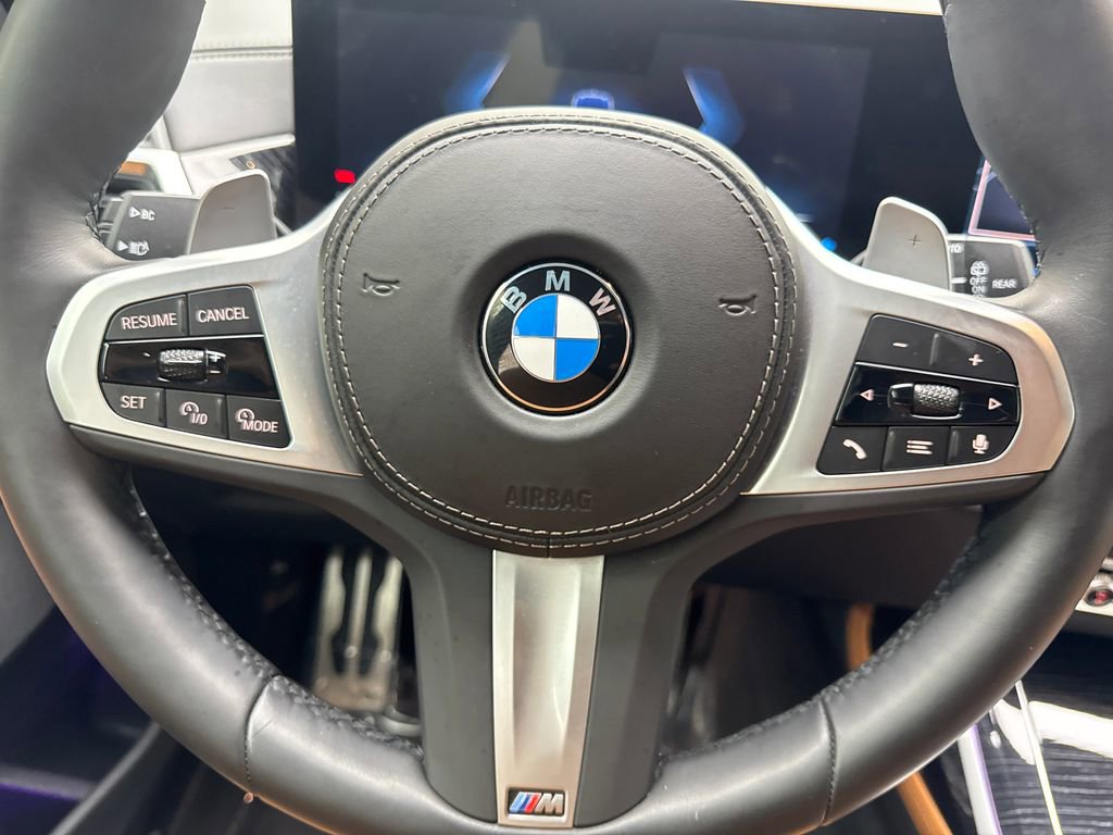 Used 2024 BMW X7 xDrive40i w/ M Sport Package AWD/4WD image 62