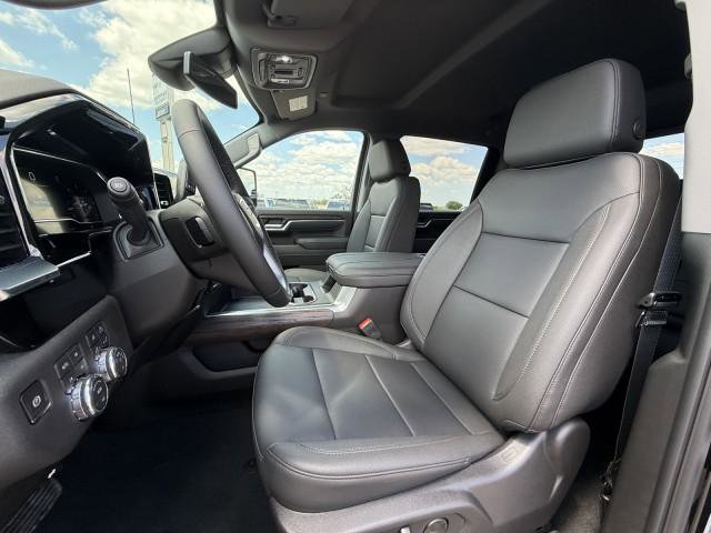New 2025 GMC Sierra 2500 SLT w/ Texas SLT Premium Package image 19