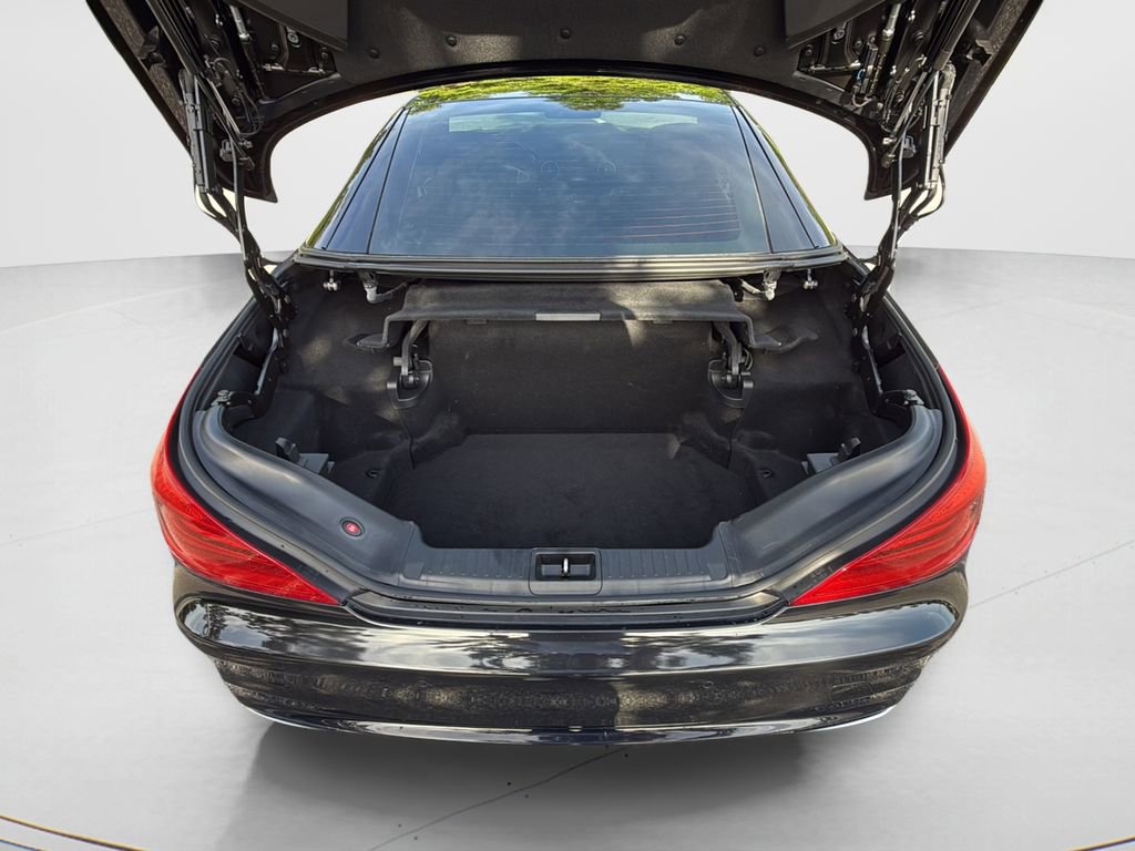 Used 2020 Mercedes-Benz SL 550 image 17