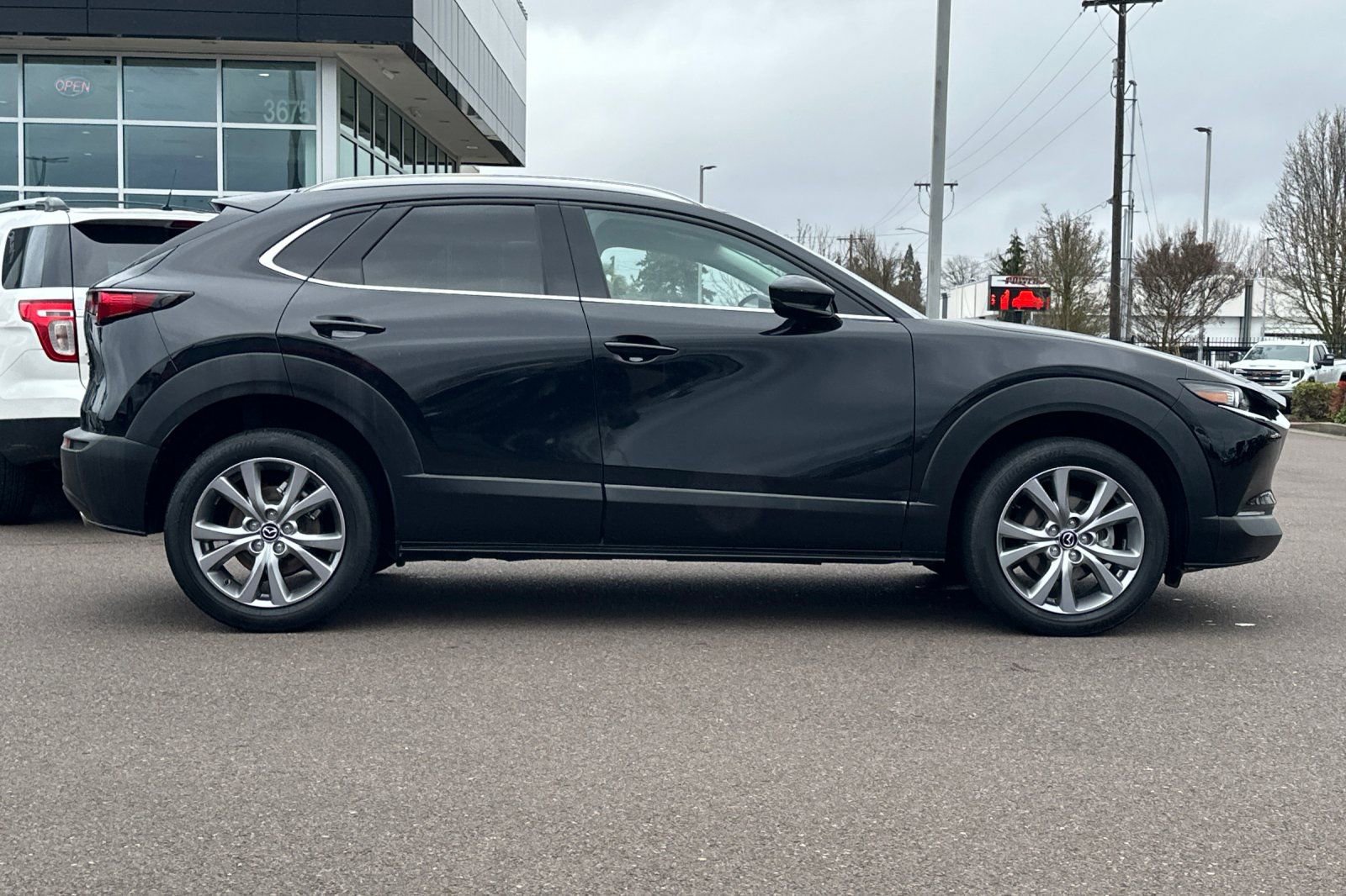 Used 2023 MAZDA CX-30 AWD 2.5 S w/ Premium Package image 3