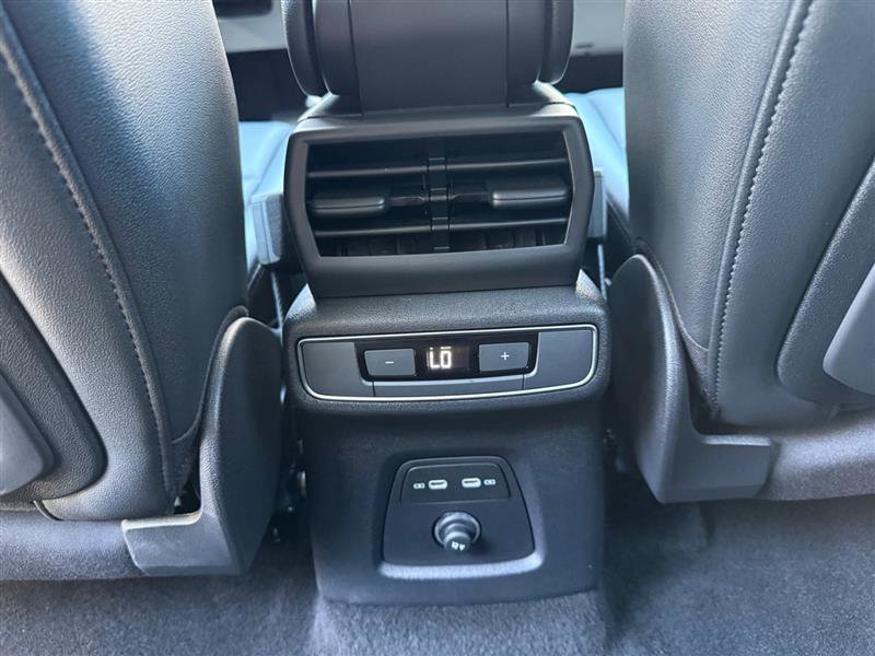 Used 2024 Audi Q4 e-tron Premium Plus w/ Premium Plus image 28