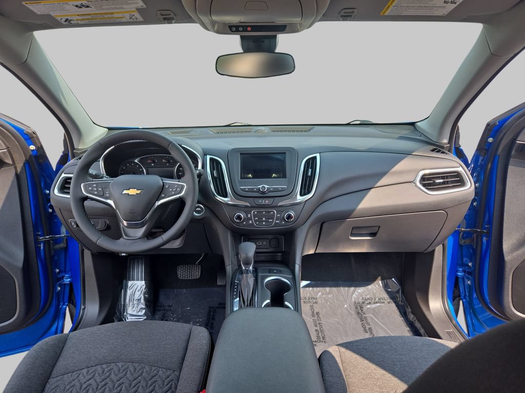 Used 2024 Chevrolet Equinox LT AWD/4WD image 9