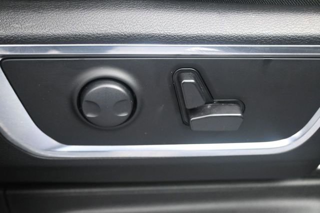 Used 2025 RAM 1500 Laramie AWD/4WD image 21
