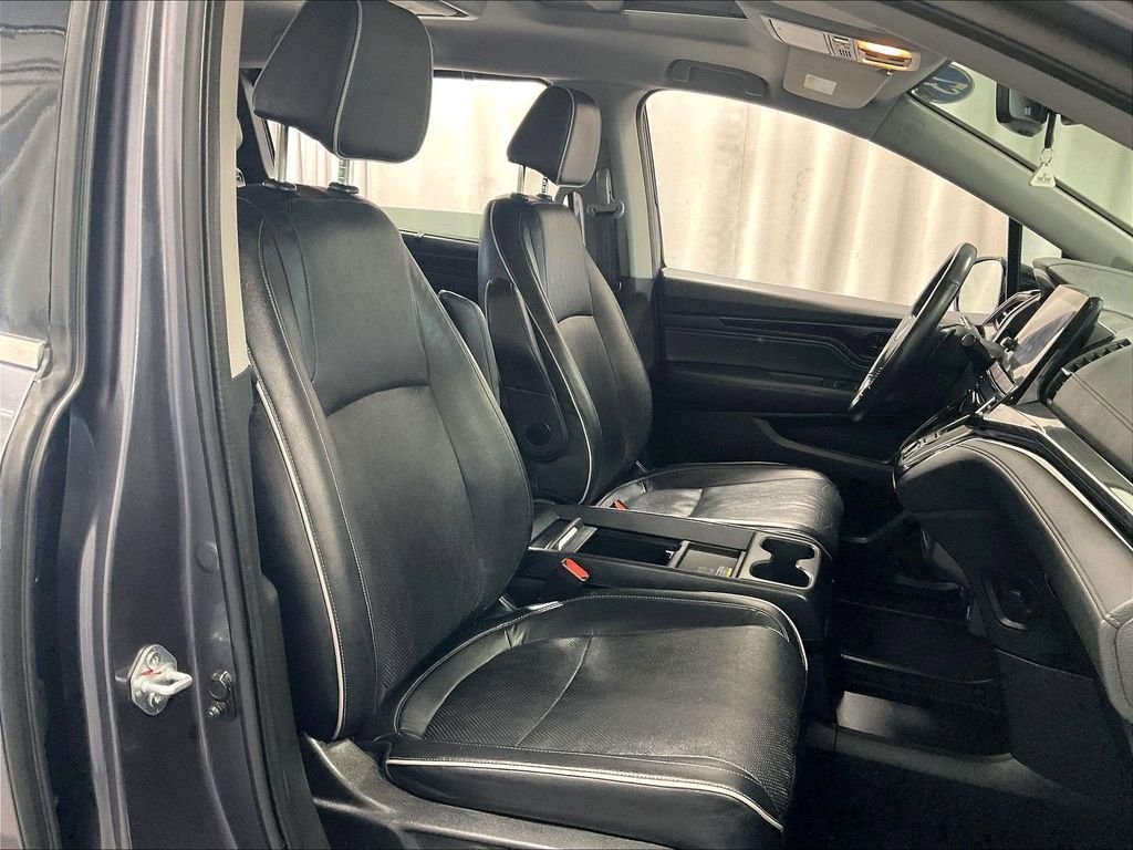 Used 2023 Honda Odyssey Elite image 11