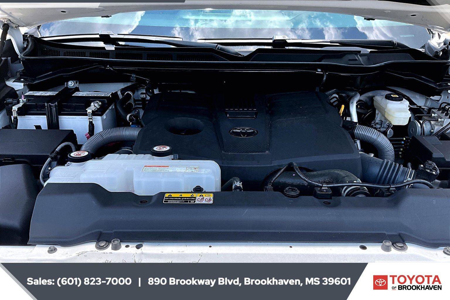 Used 2024 Toyota Tundra SR5 w/ SR5 Premium Package RWD image 8