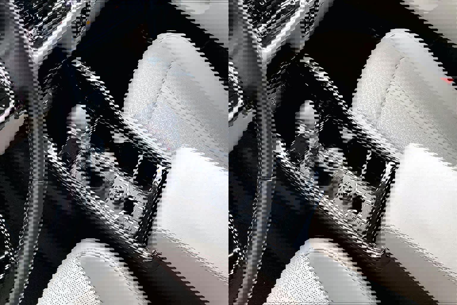 Used 2023 Kia Sorento SX image 16