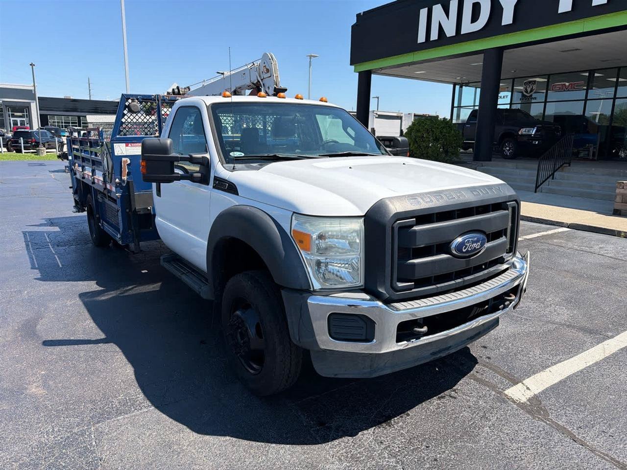 Used 2015 Ford F550 4x4 Regular Cab Super Duty image 3
