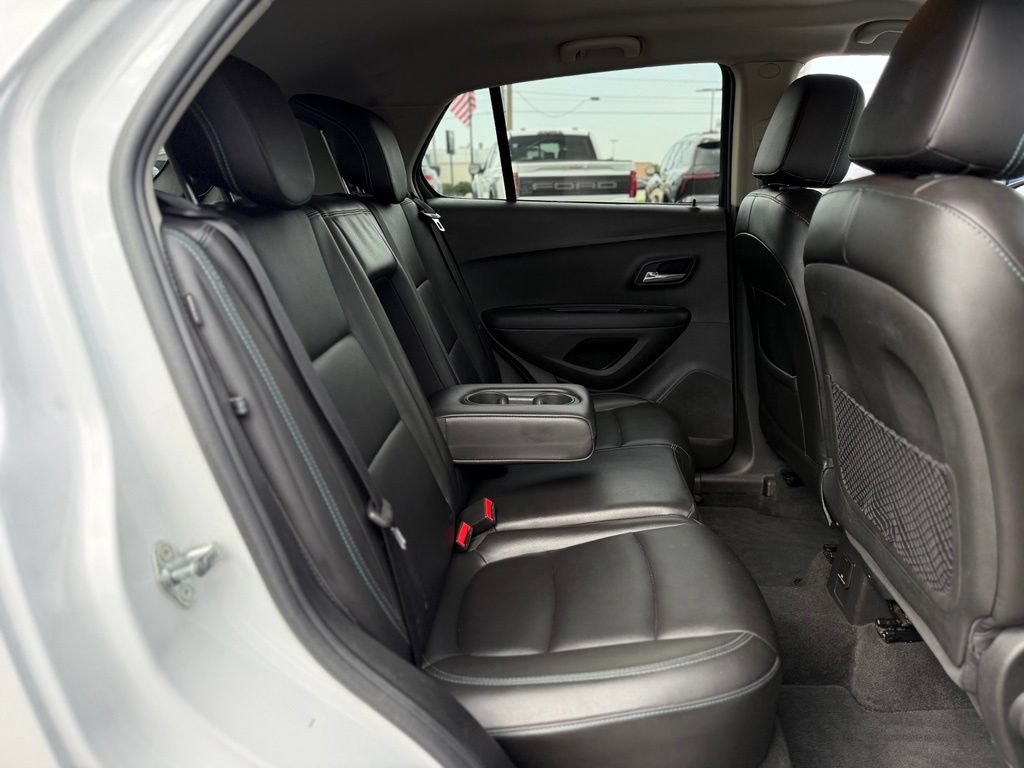 Used 2016 Chevrolet Trax LTZ FWD image 16