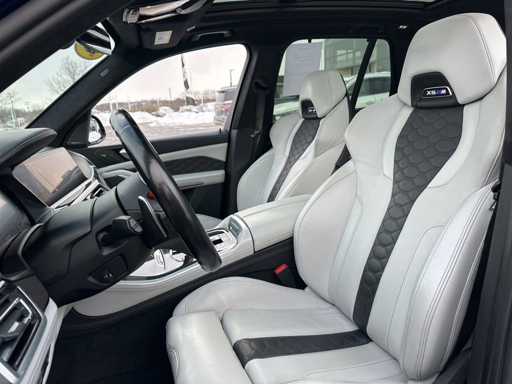 Used 2022 BMW X5 M w/ Executive Package image 45