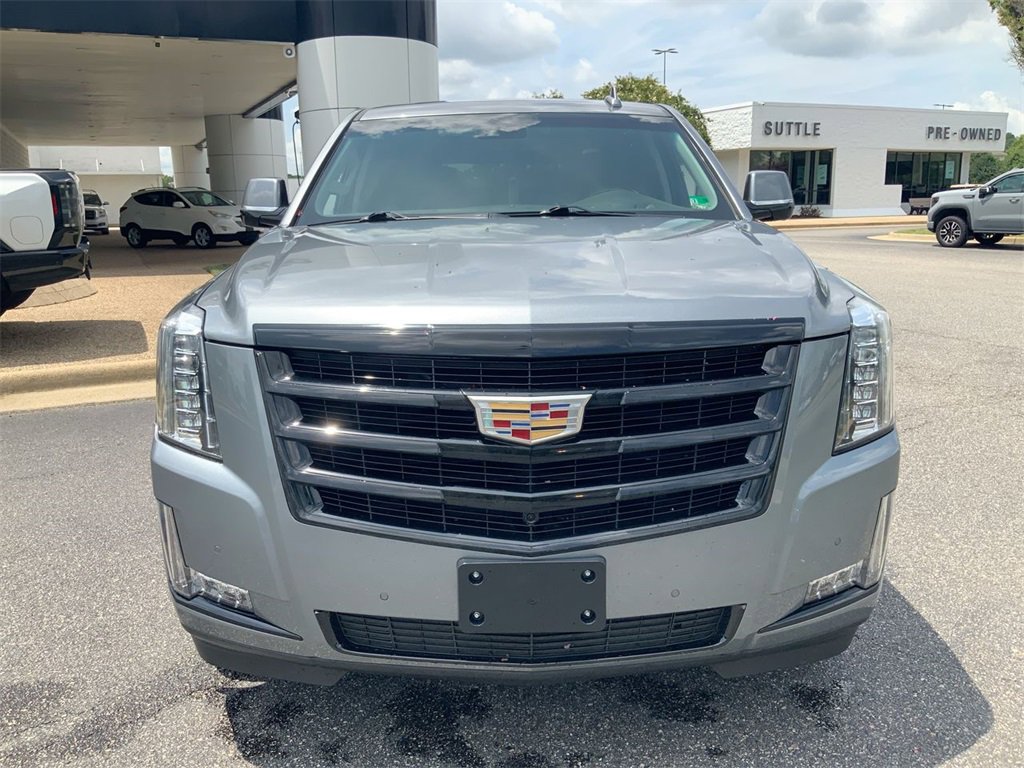 Certified 2020 Cadillac Escalade Luxury w/ Escalade Sport Edition image 31