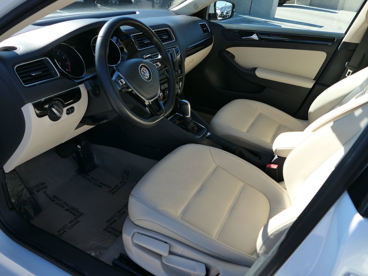 Used 2016 Volkswagen Jetta SEL image 11