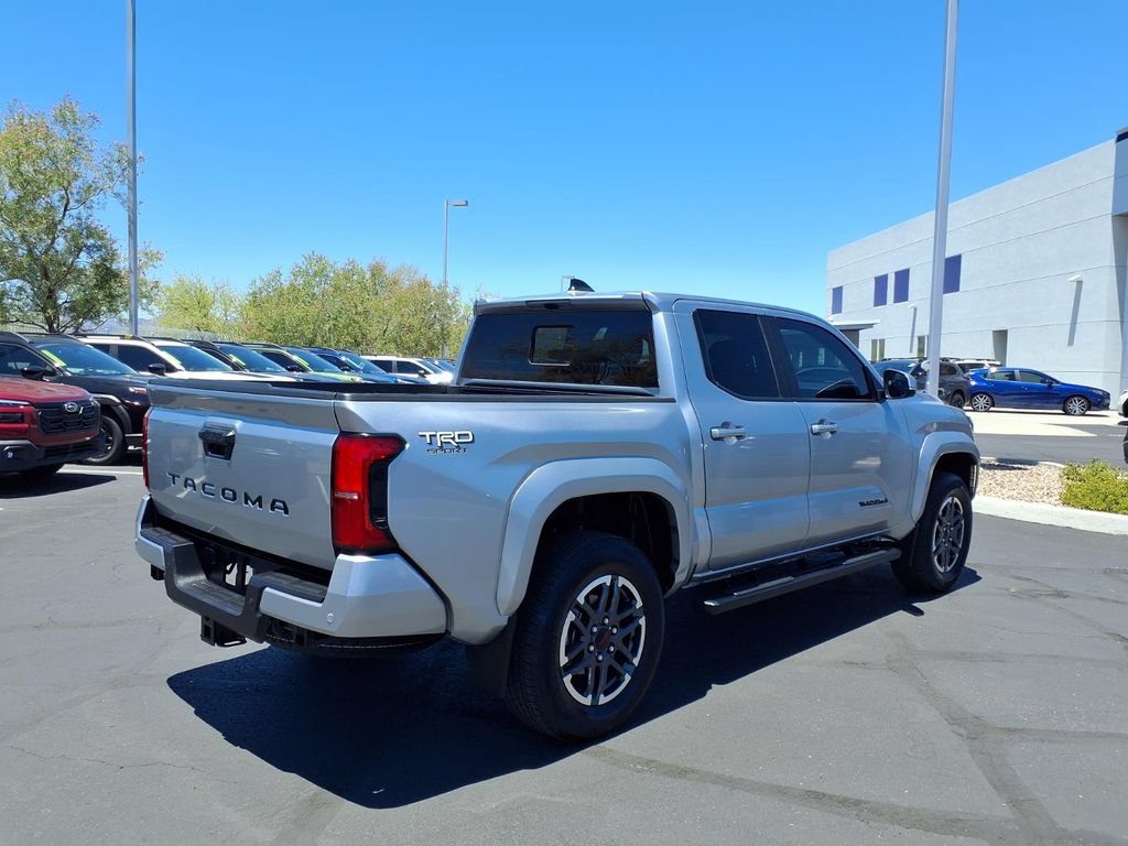 Used 2024 Toyota Tacoma TRD Sport w/ TRD Sport Upgrade Package RWD image 10