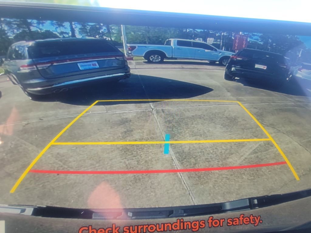 Used 2026 Toyota Tundra Limited w/ Power Package image 26