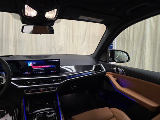 Used 2025 BMW X5 M60i AWD/4WD image 37
