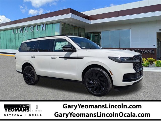 New 2025 Lincoln Navigator Reserve w/ Jet Appearance Package