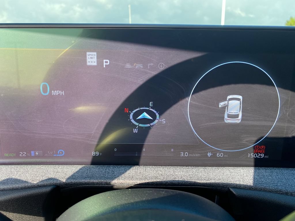 Used 2023 Kia EV6 Wind w/ Wind Technology Package AWD/4WD image 31