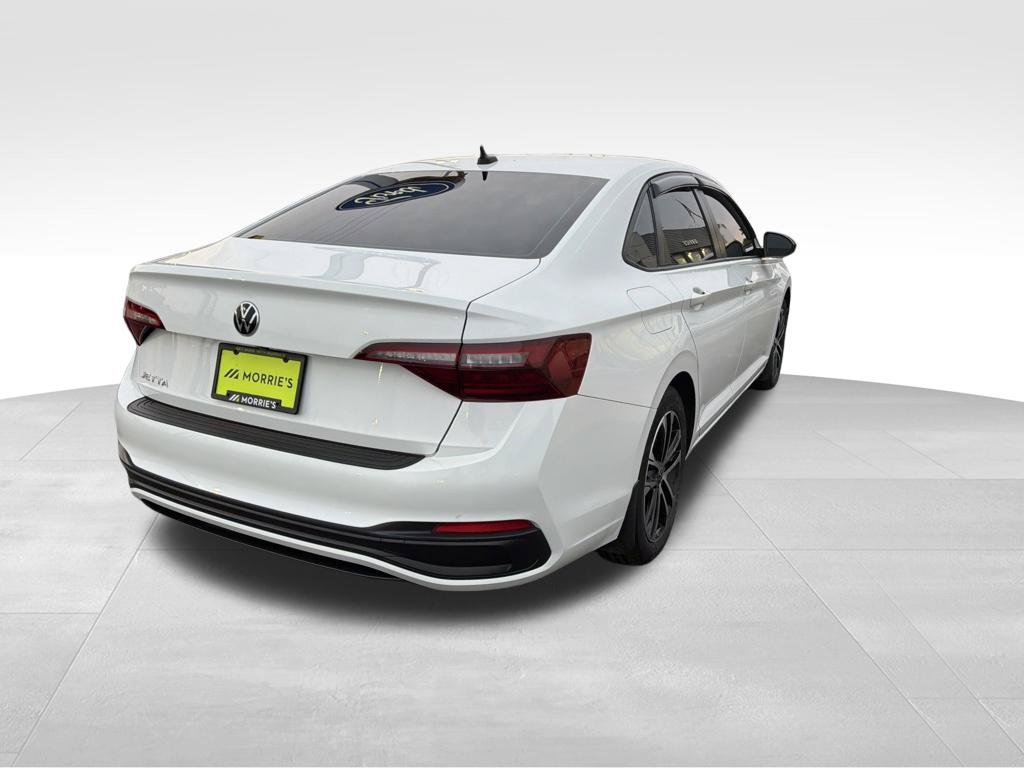 Used 2022 Volkswagen Jetta Sport FWD image 13