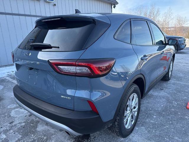 Certified 2025 Ford Escape Active image 3