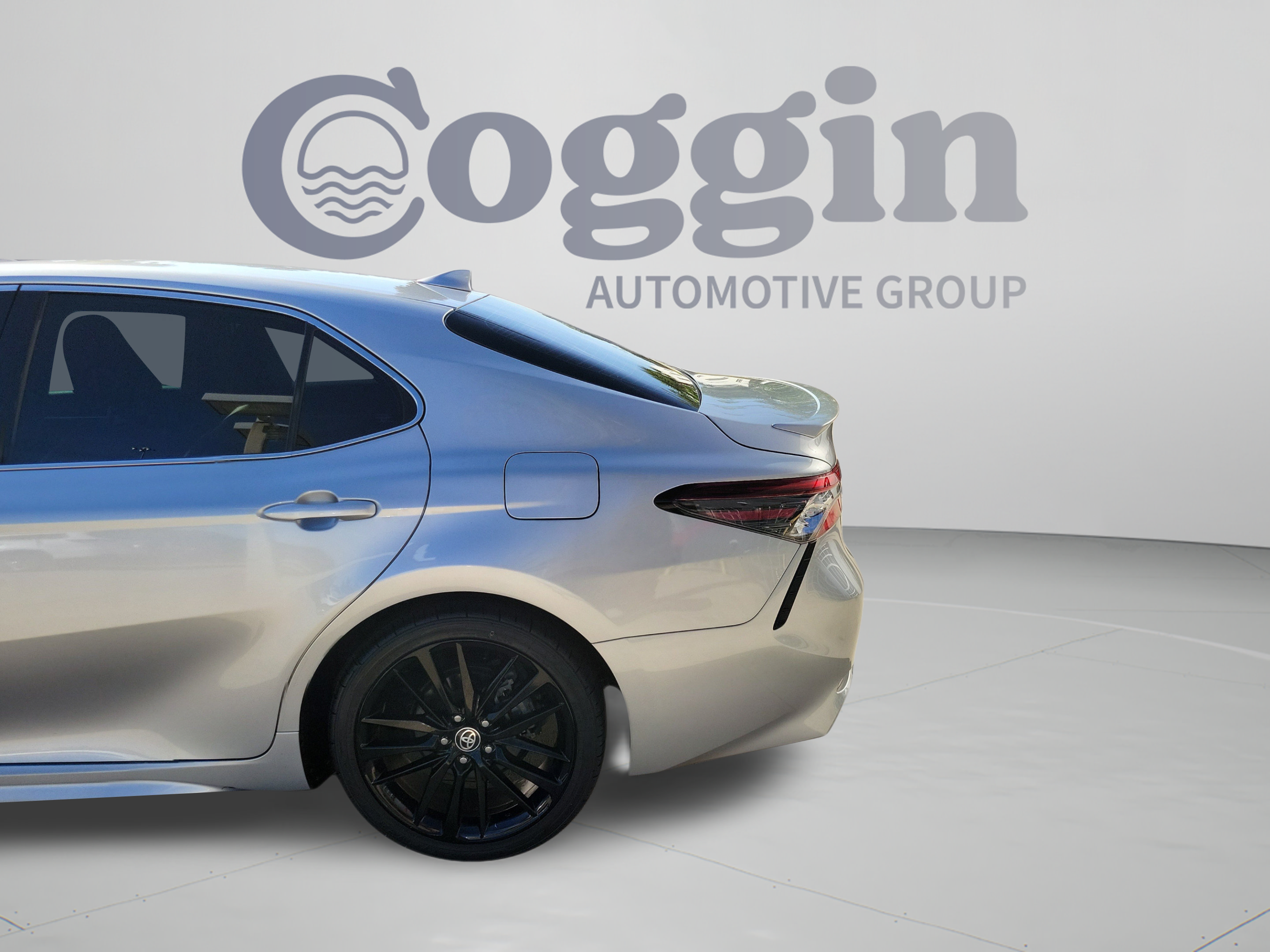 Used 2022 Toyota Camry XSE FWD image 31