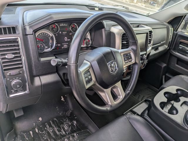 Used 2017 RAM 1500 Laramie AWD/4WD image 11