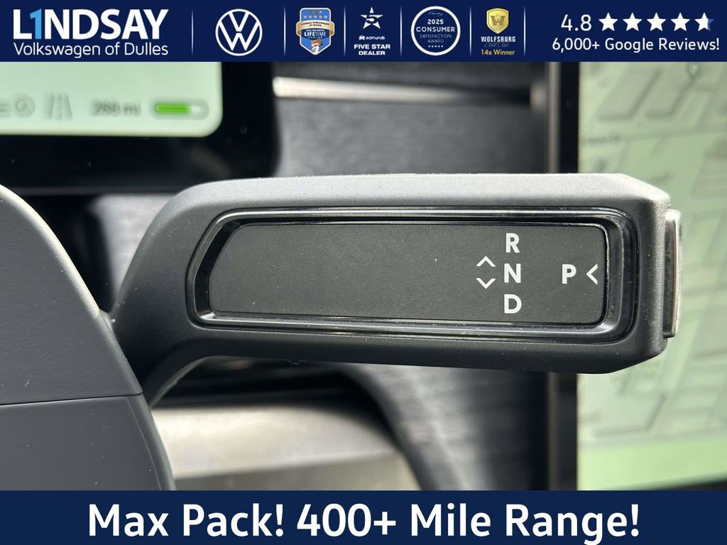 Used 2025 Rivian R1S Adventure image 23